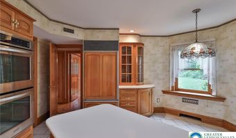 2835 Parkway Blvd, Allentown, PA 18104