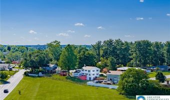 3146 Club Dr, Allentown, PA 18103