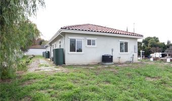 5520 Shoup Ave, Woodland Hills, CA 91367