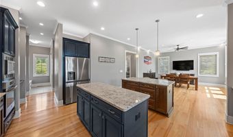 435 Dunwoody Dr, Aurora, OH 44202