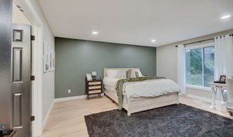 6093 Tremont Blvd, Bargersville, IN 46106