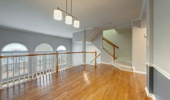 5753 GOVERNORS POND Cir, Alexandria, VA 22310