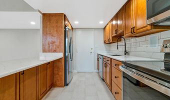 7501 DEMOCRACY Blvd 414, Bethesda, MD 20817