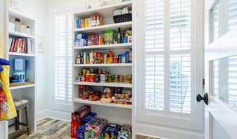 173 Circlestone Dr, Adel, GA 31620