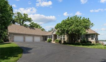 1505 Edgewater Ave, Arden Hills, MN 55112