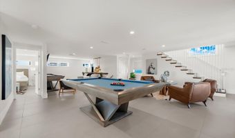 811 N SHORE Dr, Anna Maria, FL 34216