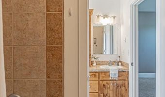 2802 S Hidden Hutch Dr, Ammon, ID 83401