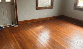 18585 Midland Trl, Ansted, WV 25812