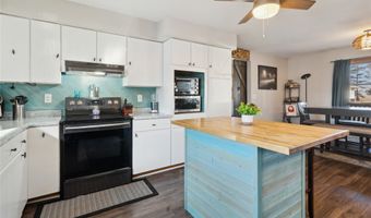 712 Adair St, Adair, IA 50002