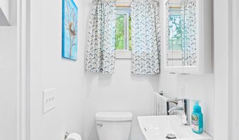 201 North St, Bath, ME 04530