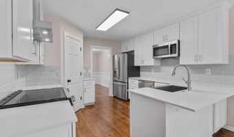 4200 Waters Edge Ln, Appling, GA 30802