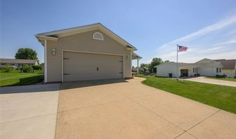 312 Apple Ridge Dr, Apple Creek, OH 44606
