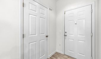 15612 EVERGLADE Ln 404, Bowie, MD 20716