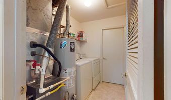 90 E Woodland Ave 90, Absecon, NJ 08201