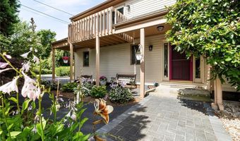 264 Boston Neck Rd, Narragansett, RI 02882