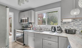 1039 Ridgeview Ct, Avon, IN 46123