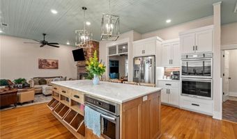 8128 Belmont Dr, Alma, AR 72921