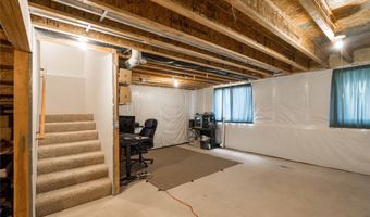 2615 13th St SW, Altoona, IA 50009