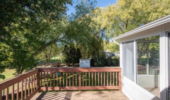 205 Westview Dr, Alma, MI 48801