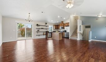 414 7th St, Benton City, WA 99320