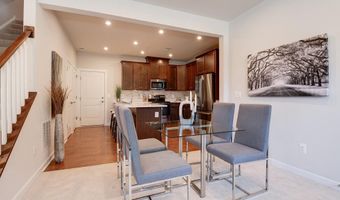 43792 MIDDLEWAY Ter, Ashburn, VA 20147