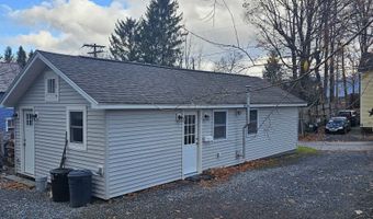 121 McCall St, Bennington, VT 05201