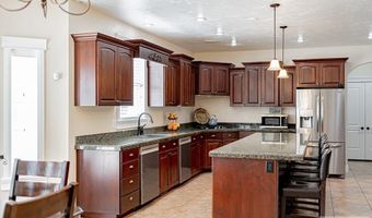 5930 E Pheasant Dr, Ammon, ID 83401