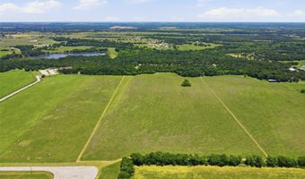 421 Chambers Creek Trl, Alvarado, TX 76009