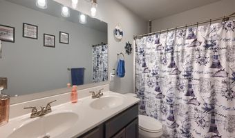 6 LOBELL Rd, Abbottstown, PA 17301