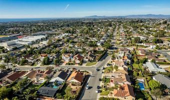 3552 Donna Dr, Carlsbad, CA 92008