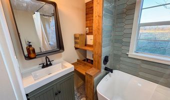 9372 State Highway PP, Ava, MO 65608