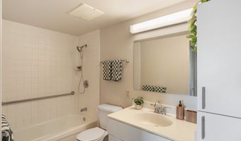 3009 Ala Makahala Pl 1507, Honolulu, HI 96818