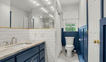 7 Wheeler Dr, Danbury, CT 06811