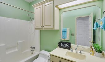 242 Commonwealth Ave, Brandon, MS 39047