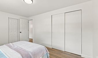 233 S Division St, Auburn, IN 46706