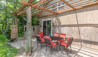 10810 Wenger Rd, Anna, OH 45302