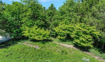 2743 Pomme Meadows Dr, Arnold, MO 63010