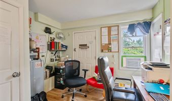 226 Manhattan Dr, Burlington, VT 05401