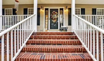 697 Graceland Dr, Asheboro, NC 27205