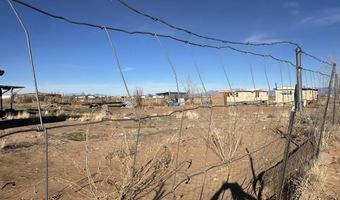50 Ogaz Rd, Belen, NM 87002
