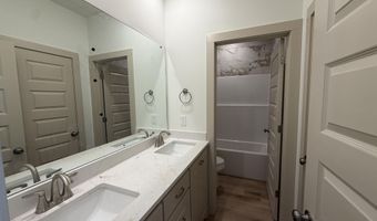 220 New Haven Ln, Brandon, MS 39042