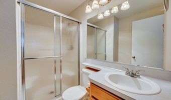 513 SE 10TH St, Battle Ground, WA 98604
