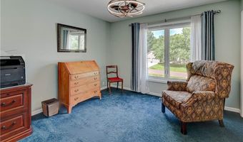 17700 157th St, Basehor, KS 66007