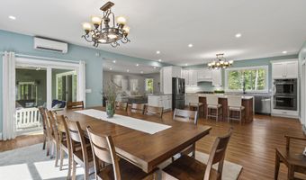 271 Red Gate Ln, Acton, ME 04001