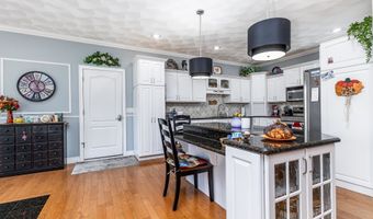 2182 Seippel, Asbury, IA 52002