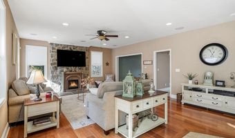 119 Bengal Blvd, Barnegat, NJ 08005