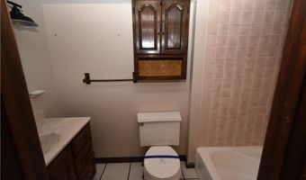 209 Sipple Ave, Amherst, OH 44001
