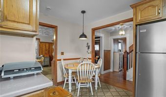 64 Dyer Ave, East Providence, RI 02915