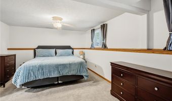 6541 134th St W, Apple Valley, MN 55124