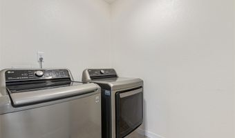 21821 E 7th Ave, Aurora, CO 80018